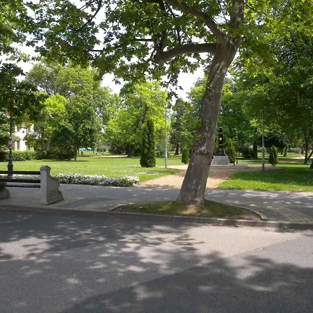 In - Balaton 19185 * Balatonlelle