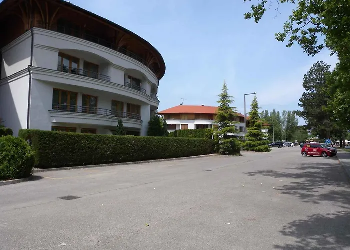 In - Balaton 19185 *